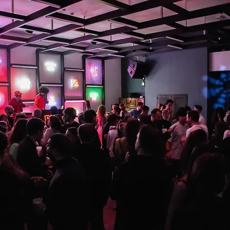 旅馆 Yellowsquare *