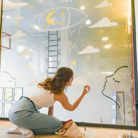 Yellowsquare * 米兰