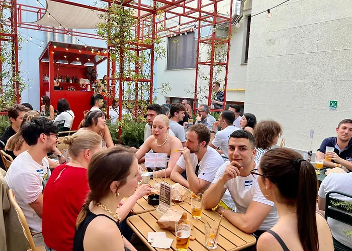 Hostal Yellowsquare *