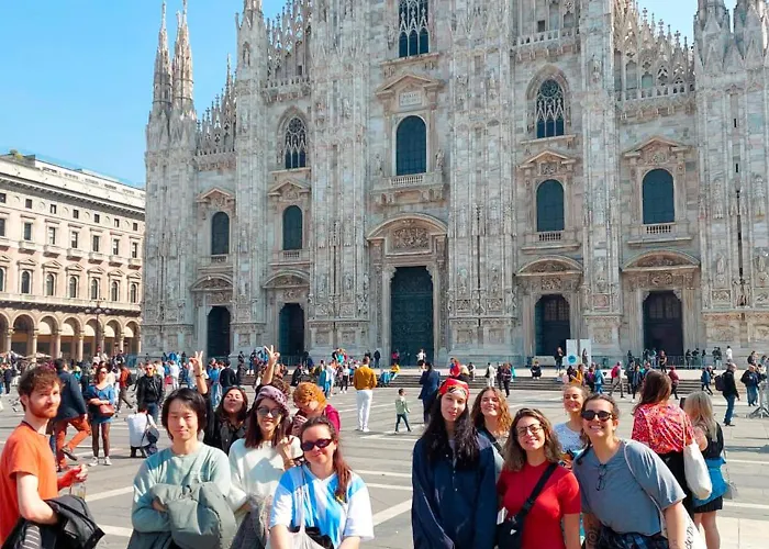 Yellowsquare Hostal Milán