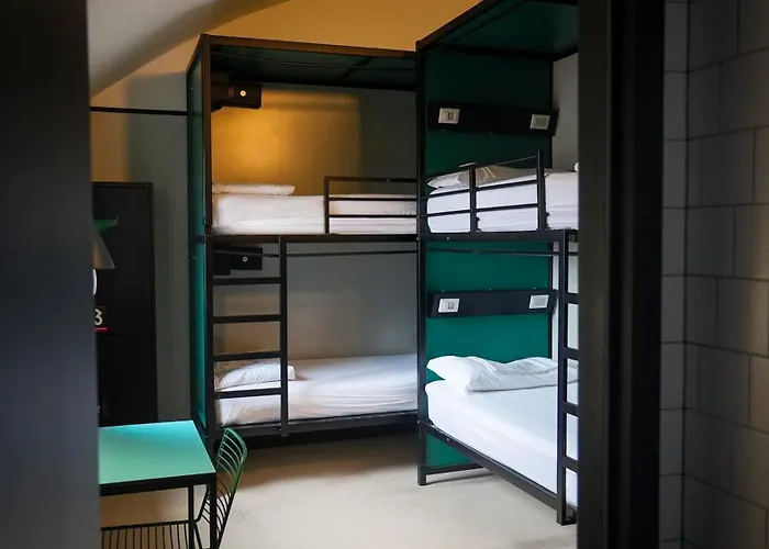 Yellowsquare Hostel Milan